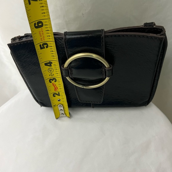 HOBO Bags Hobo Elan Crossbody Bag In Black Poshmark